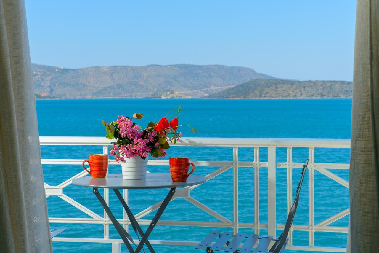 Margarita'S Seafront Luxury Apartment Elounda Екстериор снимка
