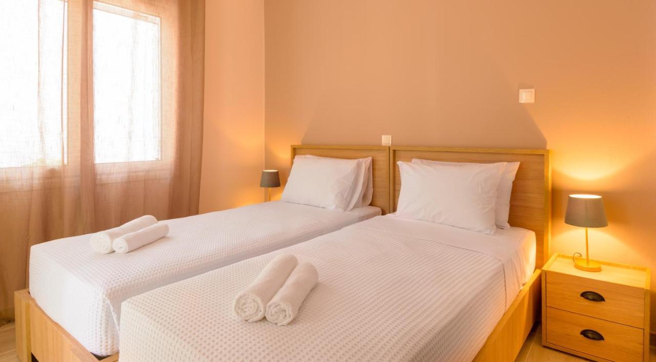 Margarita'S Seafront Luxury Apartment Elounda Екстериор снимка