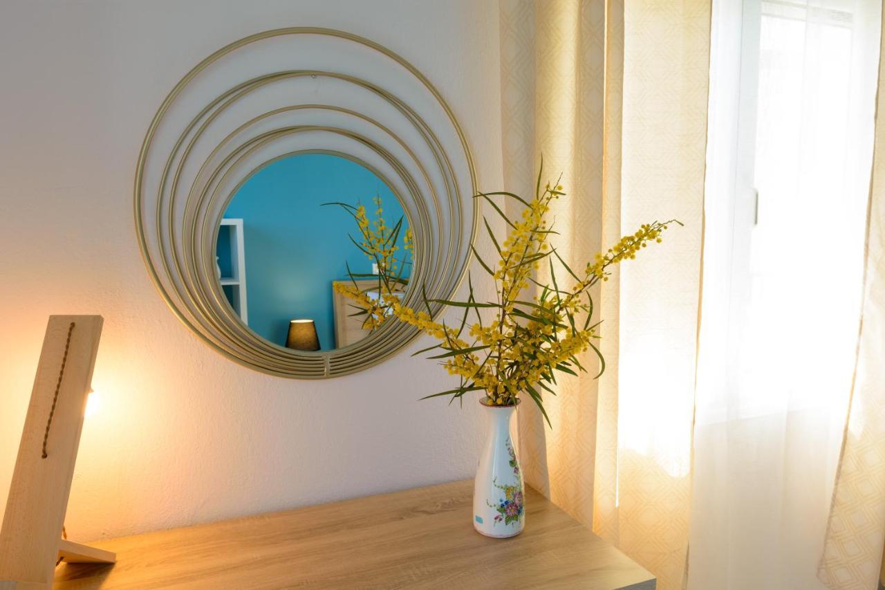 Margarita'S Seafront Luxury Apartment Elounda Екстериор снимка
