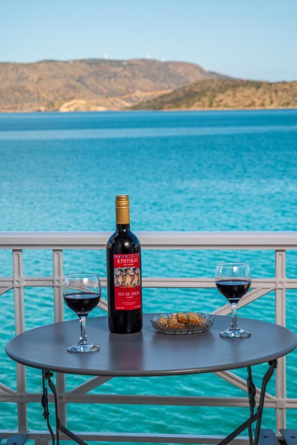 Margarita'S Seafront Luxury Apartment Elounda Екстериор снимка